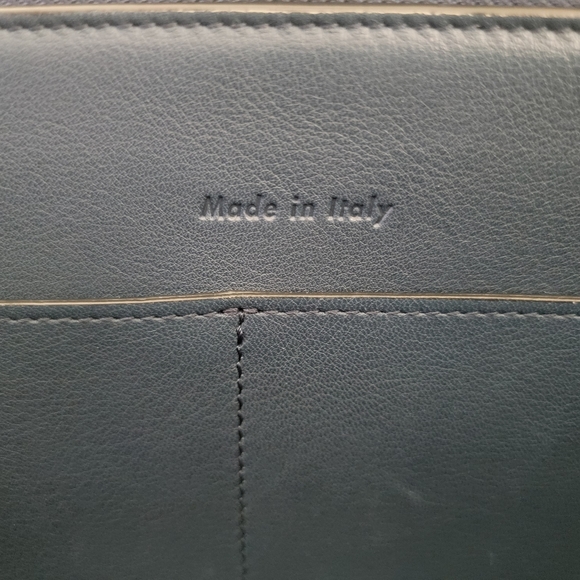 Celine Medium Tri-Fold Bag - SOLD - Picture 5 of 12